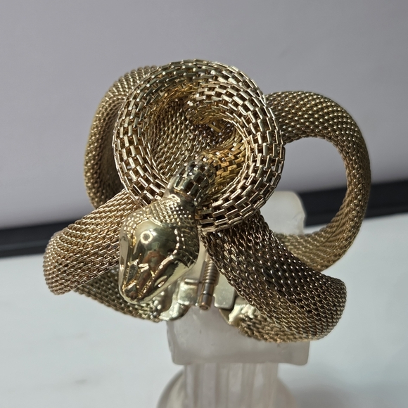 eqyptian revival mesh snake head hinged goldtone rare unique reticulating head - Picture 2 of 12